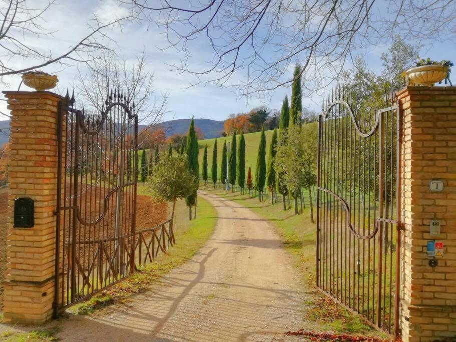 Villa Casale Rosso Castel San Felice Exterior foto